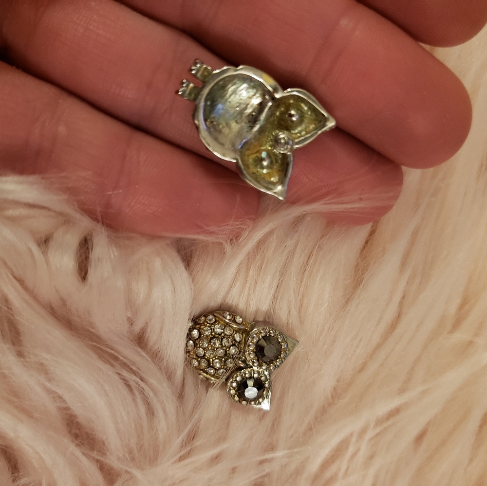 Owl stud earrings - Picture 2 of 3